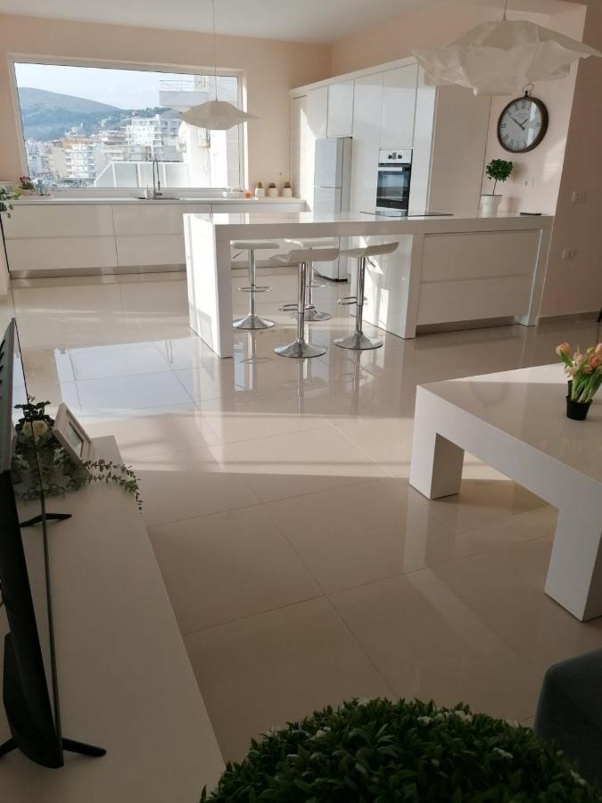 Marianna'S Luxury Apartment Саранда Экстерьер фото