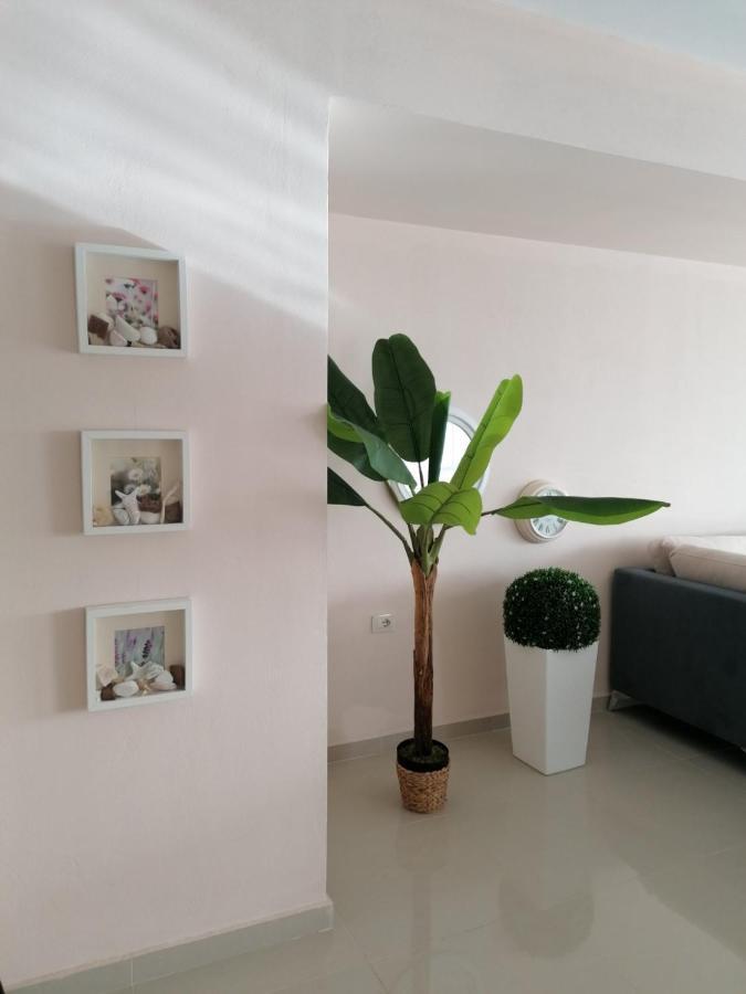 Marianna'S Luxury Apartment Саранда Экстерьер фото